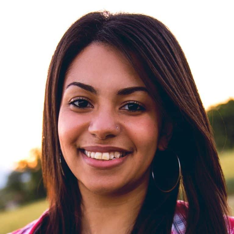 Jocelyn R. Jocelyn R.